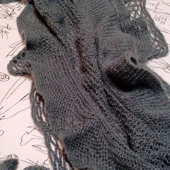 Scarf - Picture 3 of 3